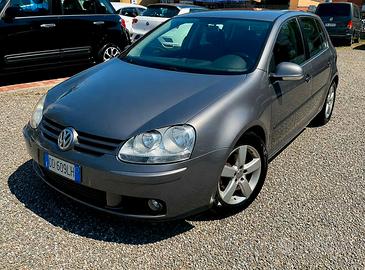 GOLF 5 OK NEOPATENTATI 1.6 BENZ OK FIRENZE CENTRO