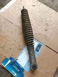 ammortizzatore posteriore vespa piaggio faro basso