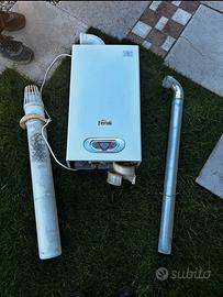 Caldaia Ferolli completa di scarico fumi