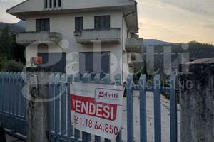 Capannone Industriale Colledara [Cod. rif A083VCG]