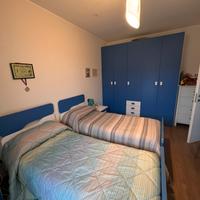 Cameretta bianca e blu