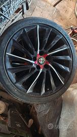  cerchi in lega R18 per alfa romeo Giulietta 