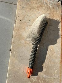 Spazzola con raccordo