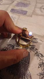 Accendino a gas antico