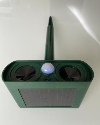 Dissuasore solare a ultrasuoni