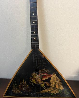 Mandolino russo d'epoca