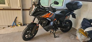 KTM 1290 SUPER ADVENTURE 