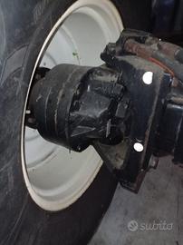 Doppia trazione Mietitrebbia new holland