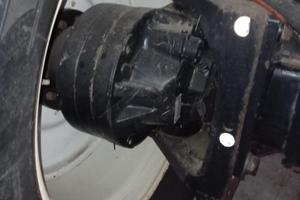 Doppia trazione Mietitrebbia new holland