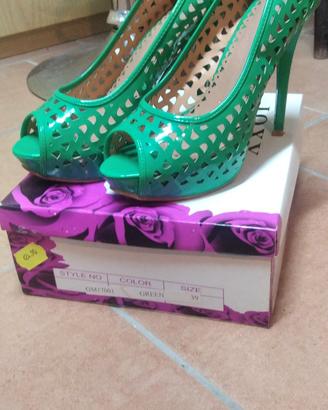 scarpe spuntate da donna 