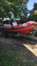 Gommone marshall m80 + mercury 40cv + carrello