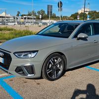 Audi A4 Avant 40 TDI quattro S tronic S line editi