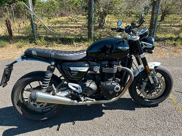 TRIUMPH SPEED TWIN 1200