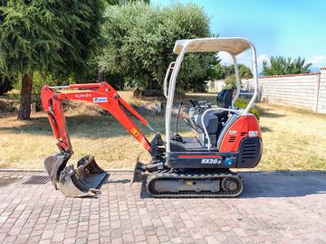 ESCAVATORE USATO KUBOTA KX36-3 1580 ORE