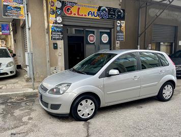 Ford Fiesta 1.4 TDCi( km certificati FORD)