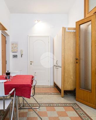 2 LOCALI A ROMA