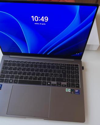 Samsung Galaxy Book5 Pro 16 pollici -Touch-