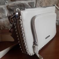 Tracolla elegante con boule