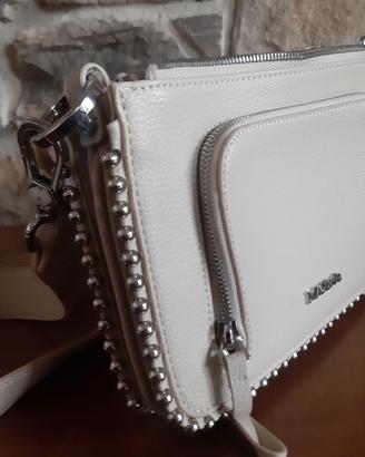 Tracolla elegante con boule