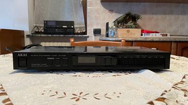 AKAI Sintetizzatore al quarzo AT-A102