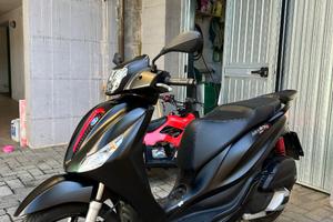 Medley 125 s