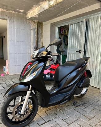 Medley 125 s