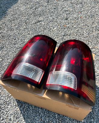 Fanali posteriori dodge ram 2009-2018