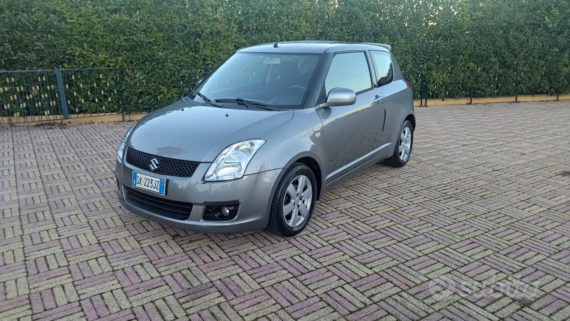 Suzuki Swift 3P dal 2005 al 2009 Pellicole Oscuramento Vetri Auto Pre  Tagliate a Misura