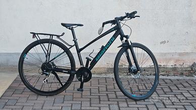 Bicicletta trekking Bianchi C-SPORT Cross DAMA  22