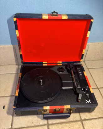 Giradischi Majestic TT-43BT con valigetta