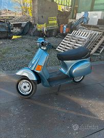 Vespa cosa 125