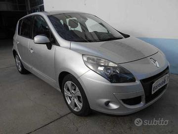 Renault Scenic X-Mod 1.5 dCi 110CV Dynamique