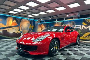 Ferrari GTC4 Lusso 3.9 T dct (296)