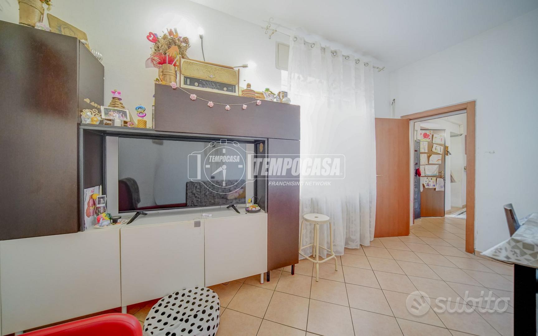 Appartamento – Sumirago, Albusciago - Vista 5