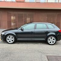 AUDI A3 2ª serie – SPORTBACK 2.0 TDI AMBIENTE