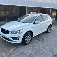 Volvo XC 60 XC60 D3 Geartronic R-design