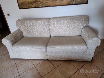 DIVANO LETTO 