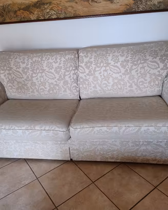 DIVANO LETTO 