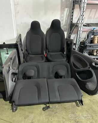 Tappezzeria Smart 453 4 porte