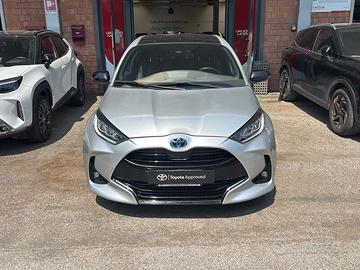 Toyota Yaris Hybrid Lounge MY21