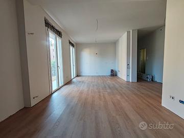 Rif. 5162 In centro app. ristrutt 3 camere 2 bagni