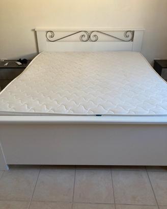Rete a doghe con materasso ortopedico matrimoniale