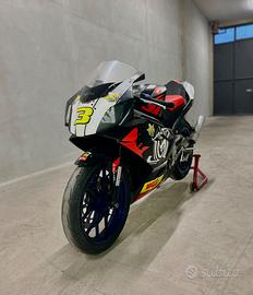 Aprilia rs 125 pista