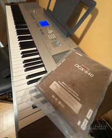 Yamaha Portable Grand Dgx 640.
