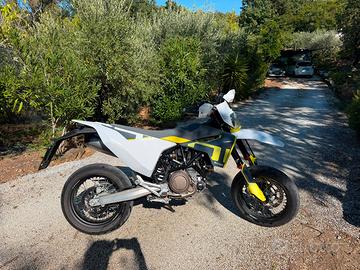 Husqvarna sm 701 2020