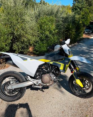 Husqvarna sm 701 2020