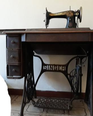 Macchina da cucire vintage