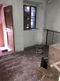 Rustico-Casale a Pavullo nel Frignano