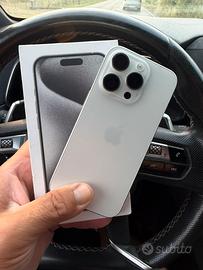 iPhone 15 pro 256 gb