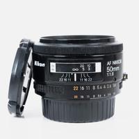 nikkor  AF 50 mm F1,8